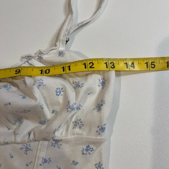 hollister white and blue floral ruffle milkmaid bustier tank top small - Picture 6 of 7